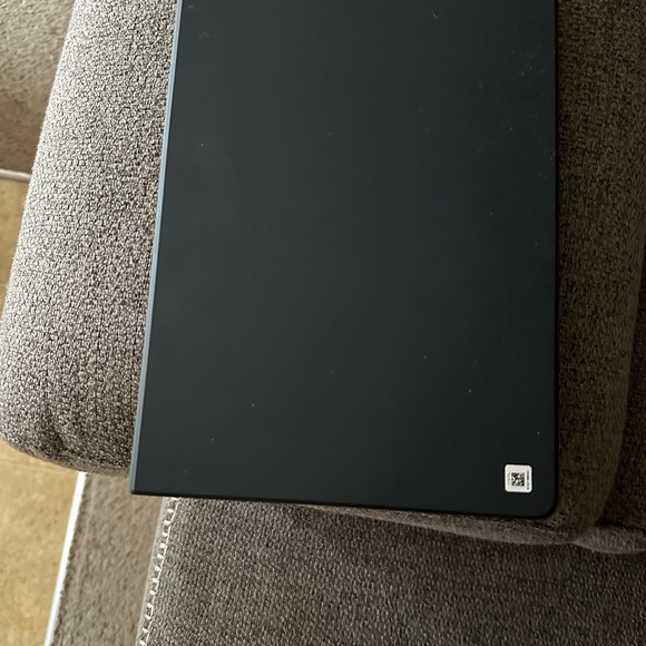 Sleek Samsung Galaxy Tab S9 FE